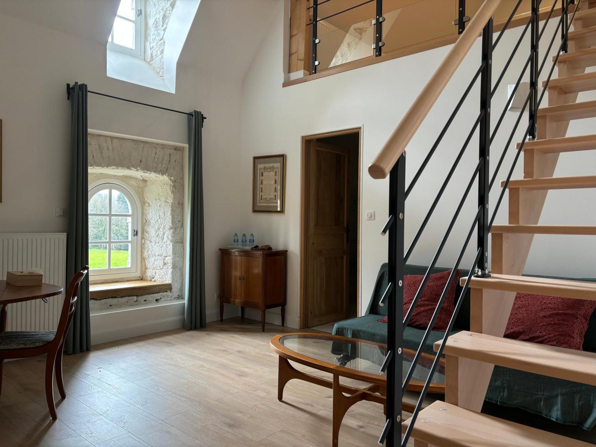 Les Communs De Chiffrevast Bed and Breakfast Tamerville Εξωτερικό φωτογραφία